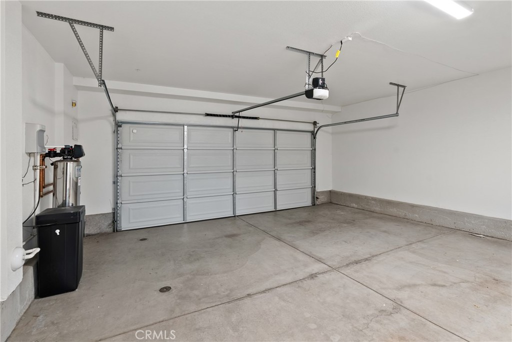 27634 Rockcrest