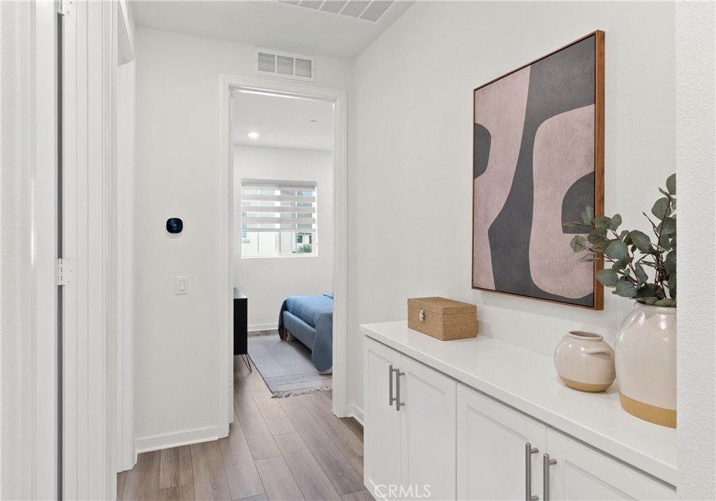 27634 Rockcrest