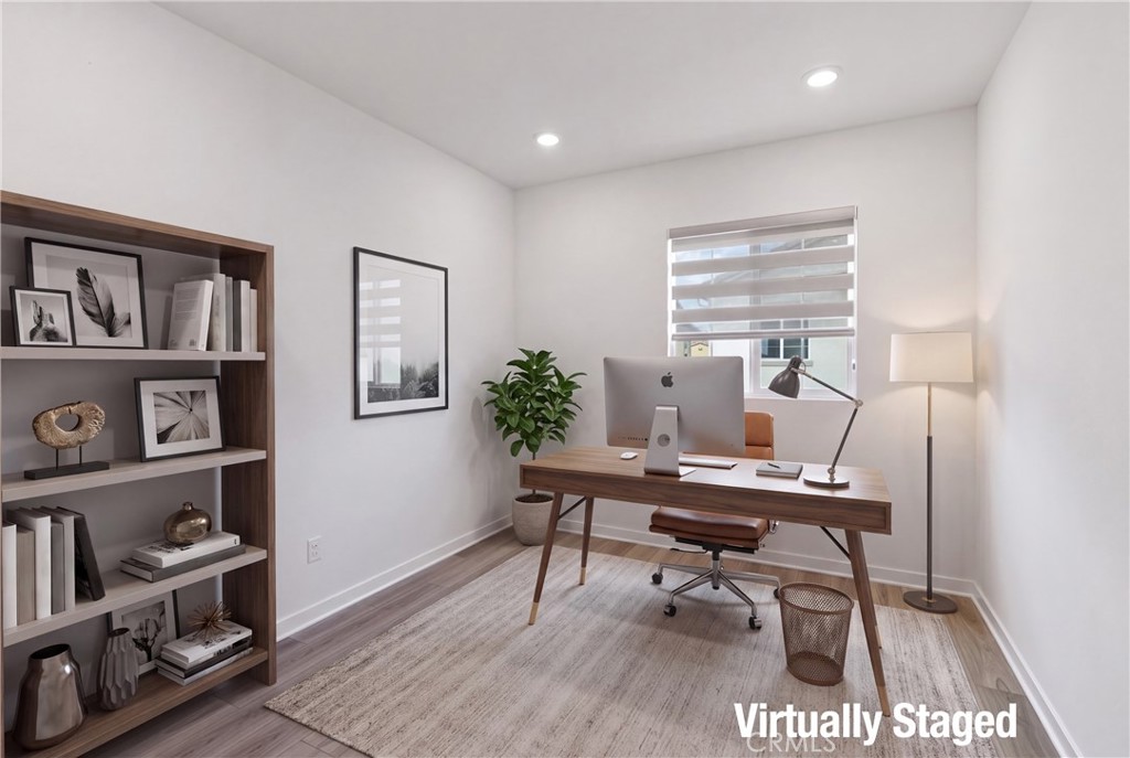 27634 Rockcrest