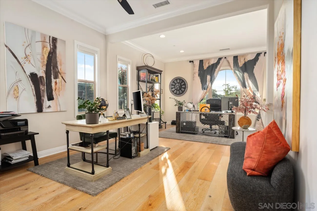 15473 Tanner Ridge Rd, San Diego