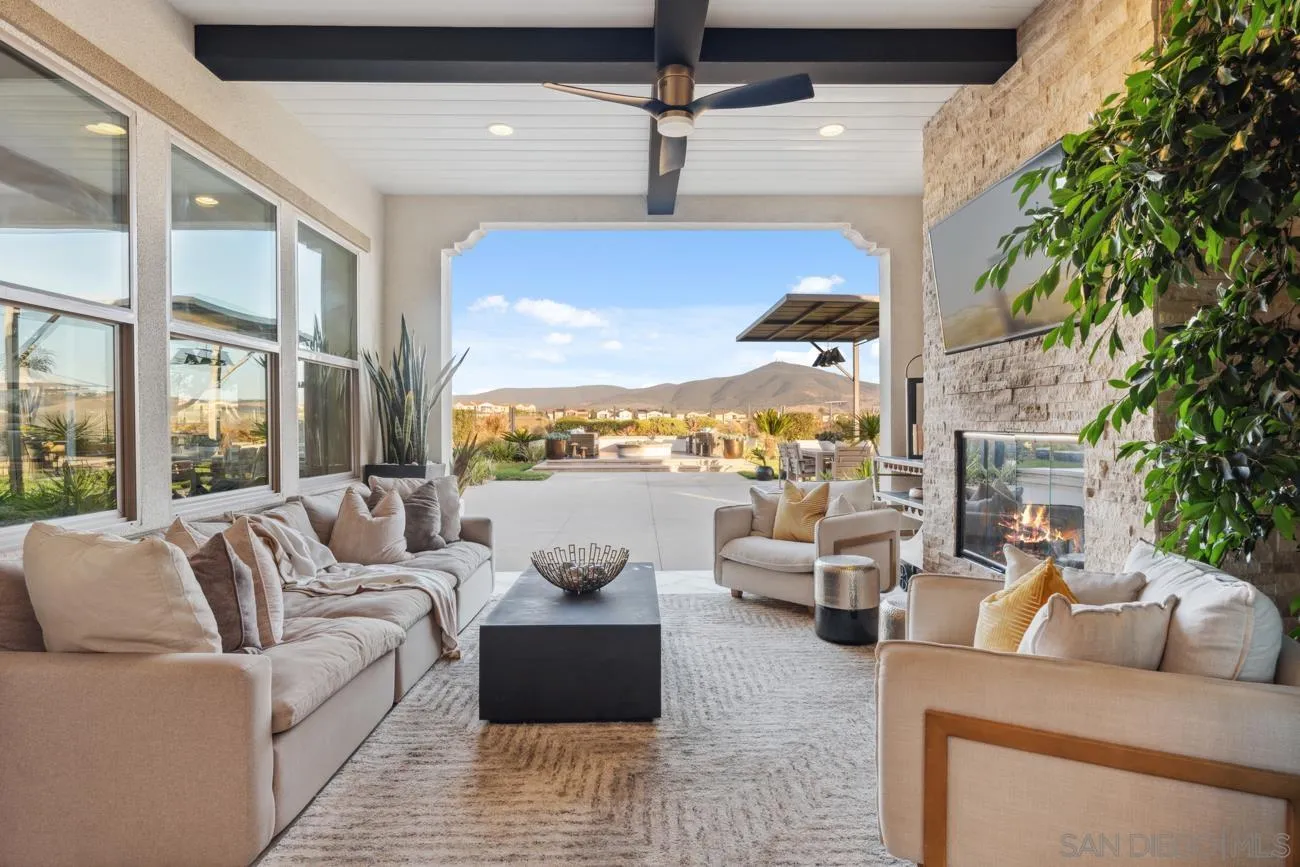 15473 Tanner Ridge Rd, San Diego