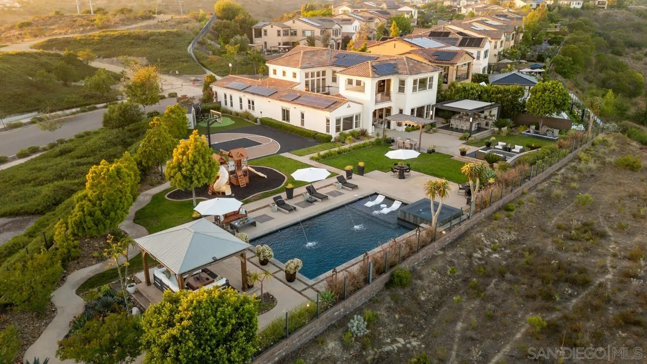 15473 Tanner Ridge Rd, San Diego