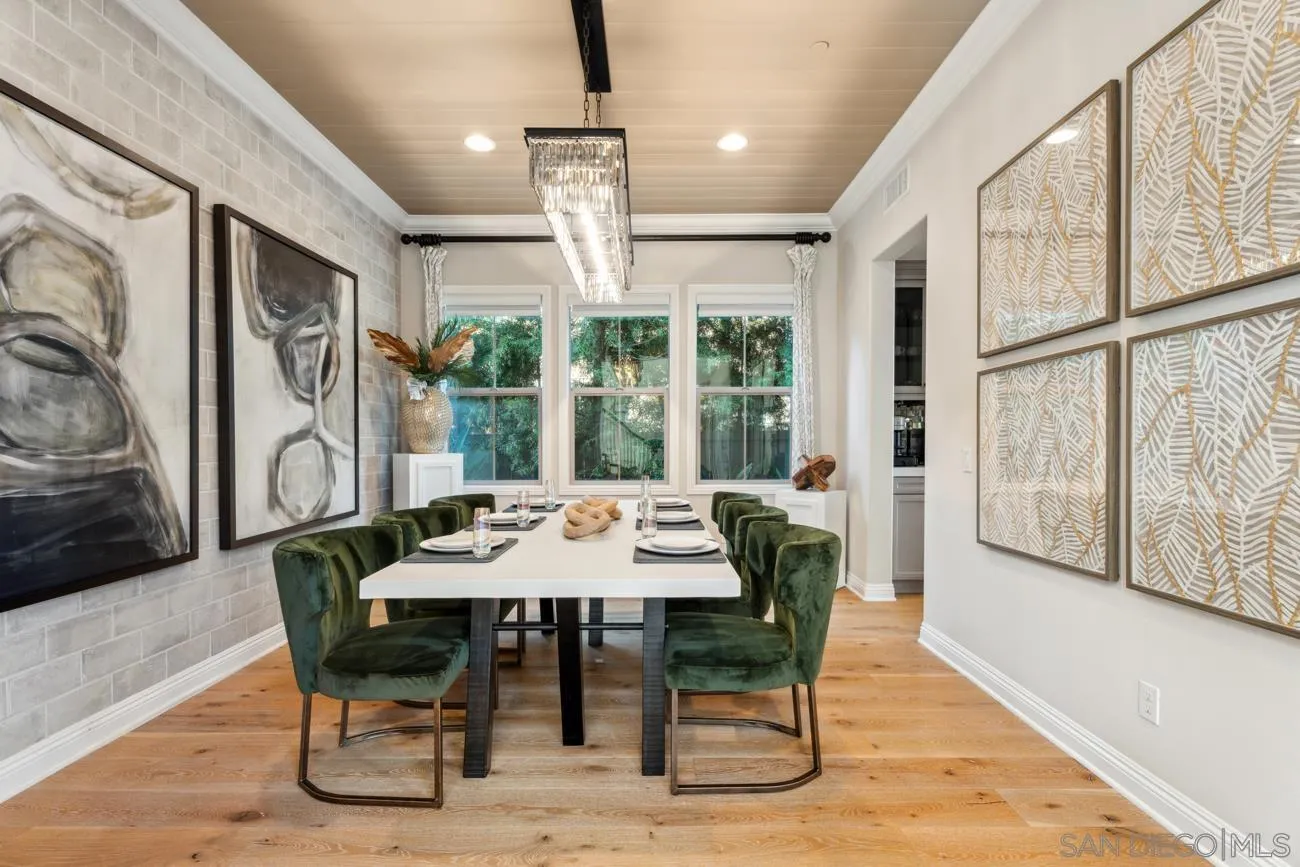 15473 Tanner Ridge Rd, San Diego