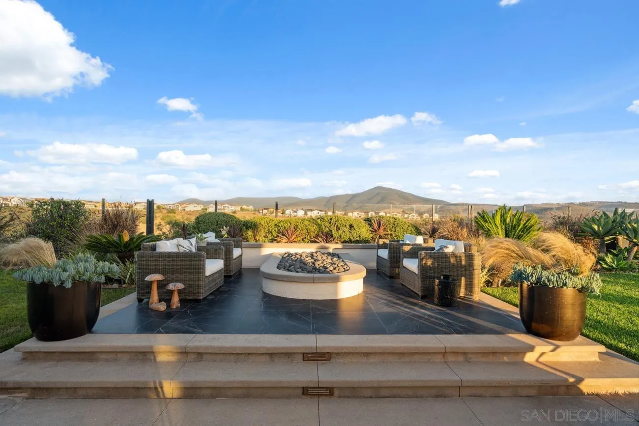 15473 Tanner Ridge Rd, San Diego