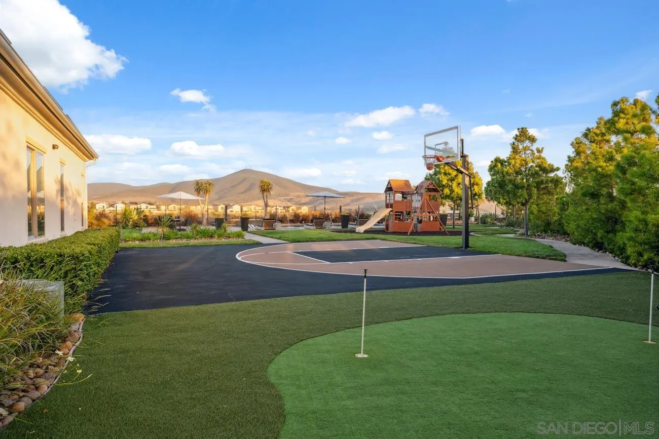 15473 Tanner Ridge Rd, San Diego