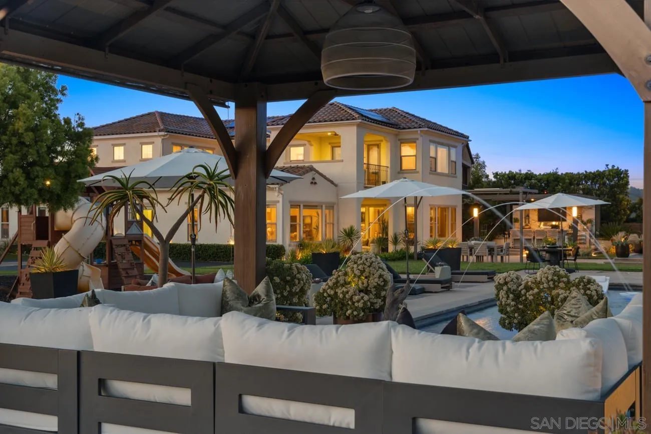 15473 Tanner Ridge Rd, San Diego