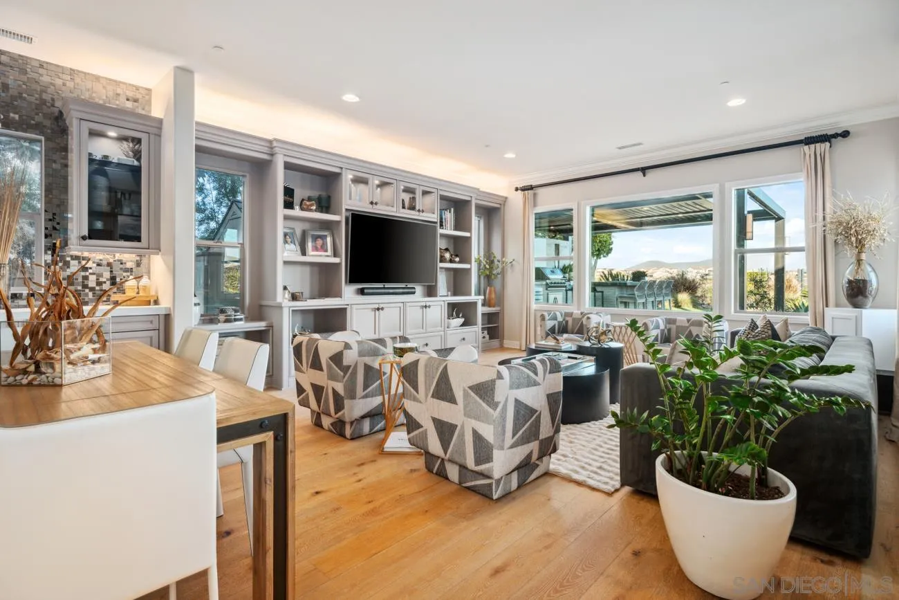 15473 Tanner Ridge Rd, San Diego