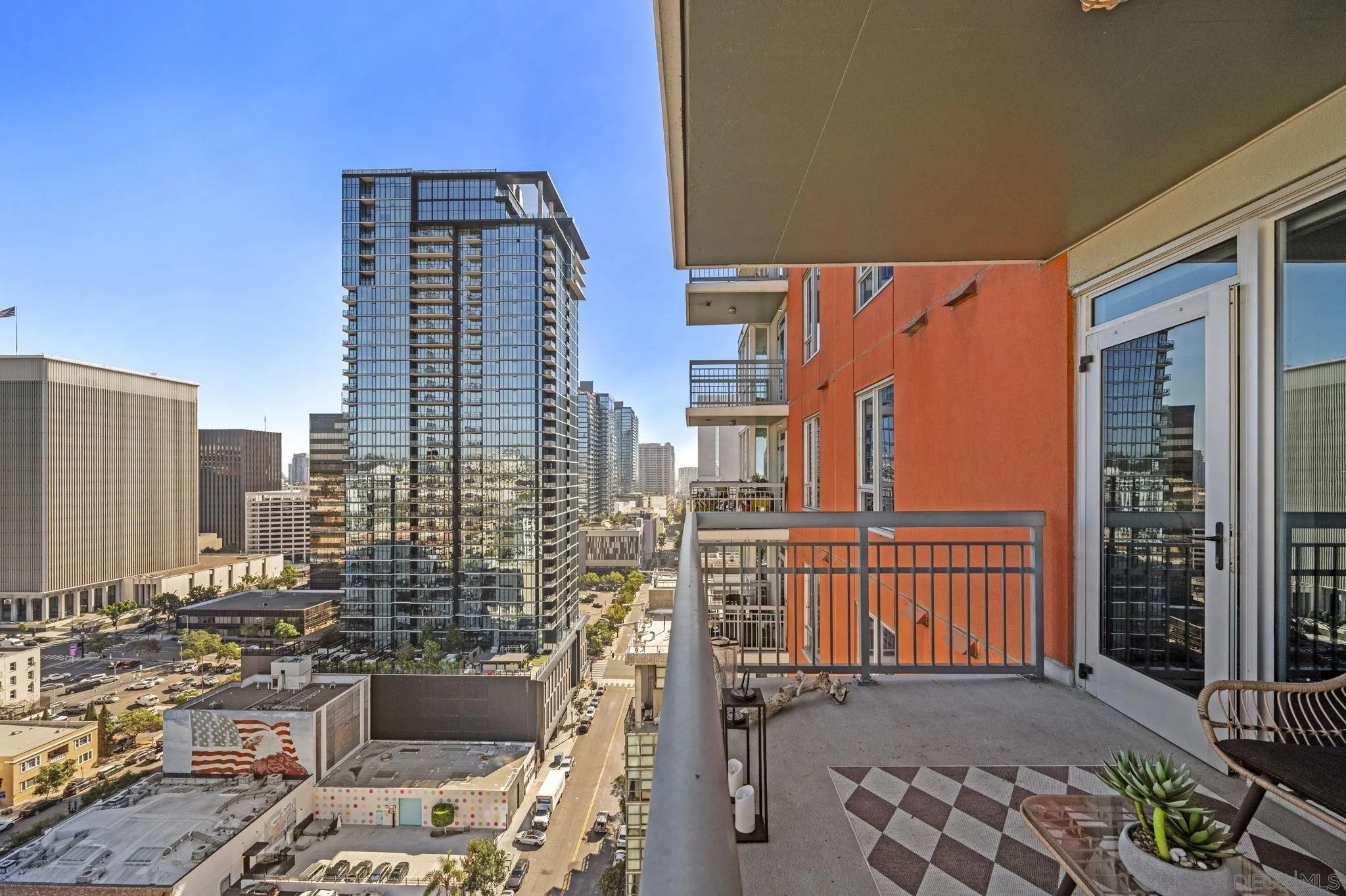 300 W W Beech St Unit 1808