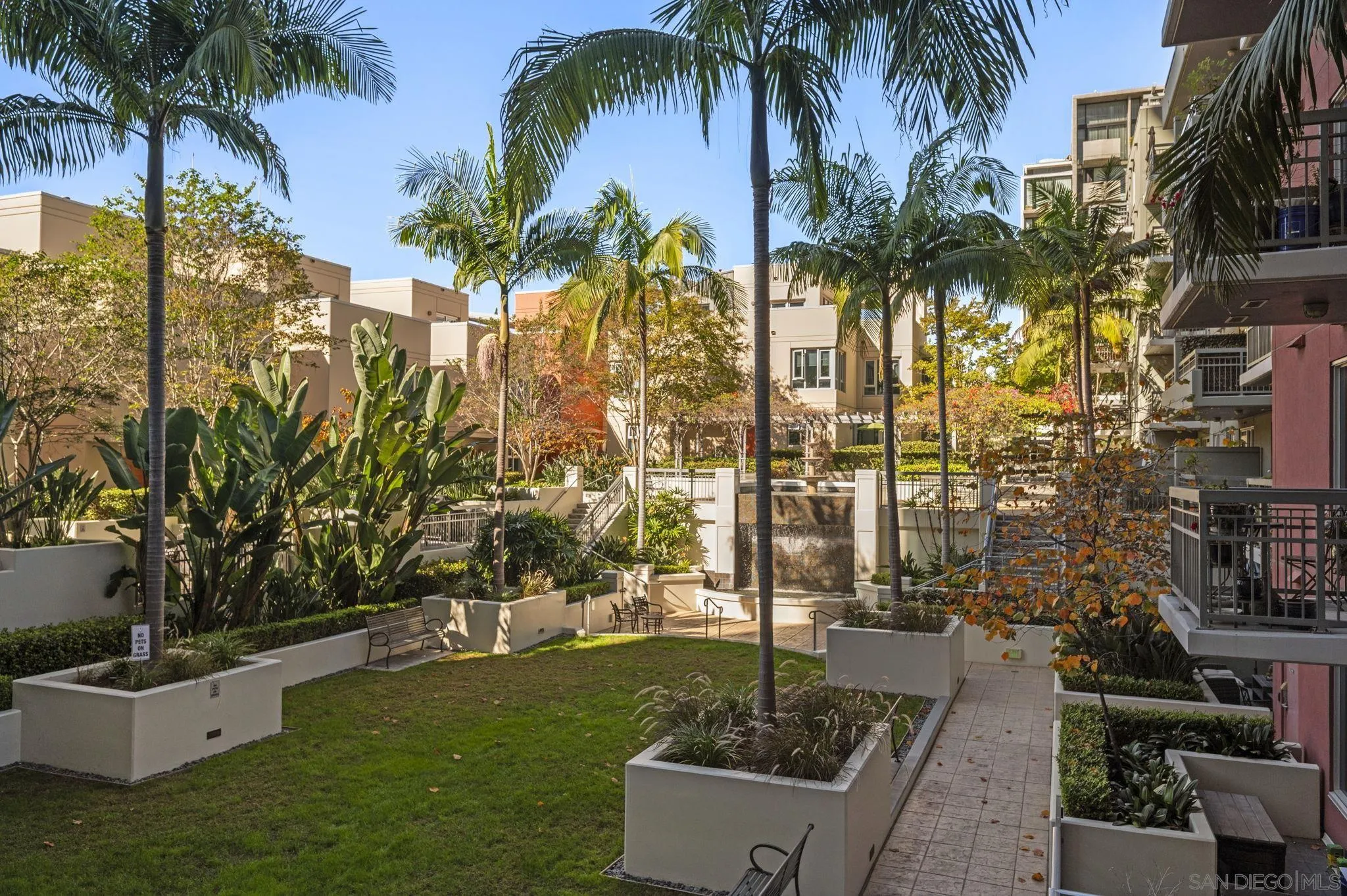 300 W W Beech St Unit 1808