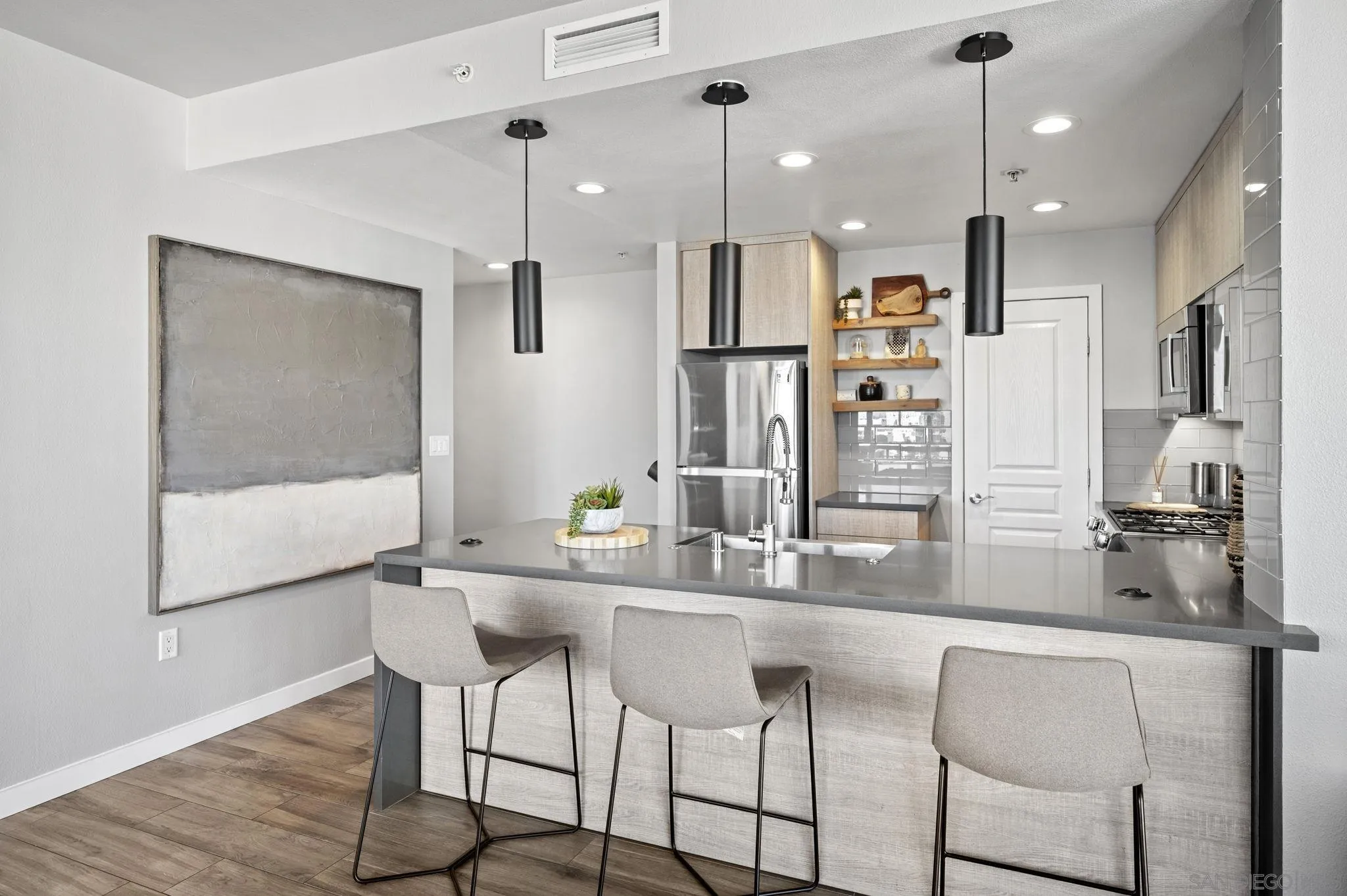 300 W W Beech St Unit 1808