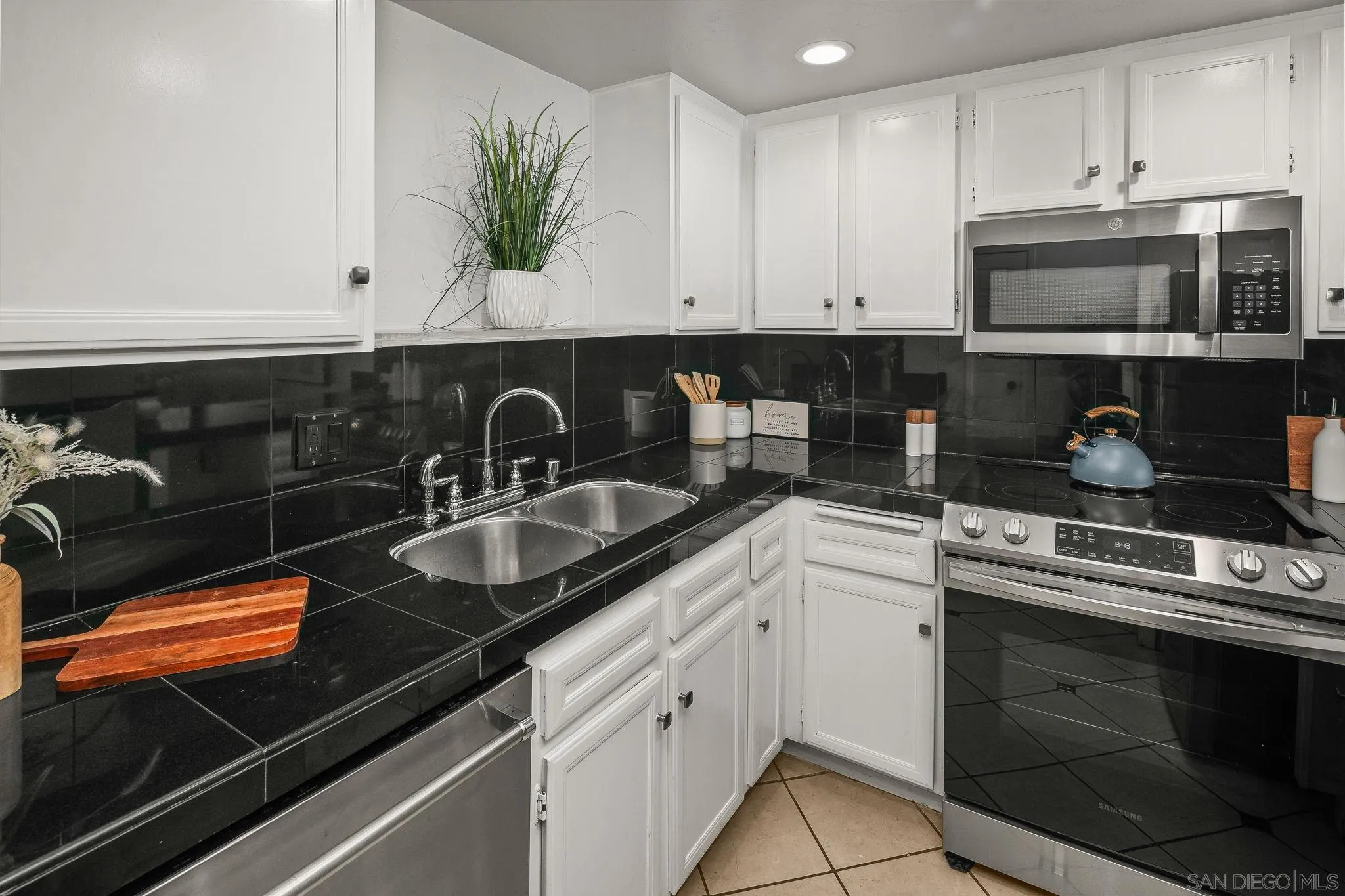 1650 8th Ave. Unit 401