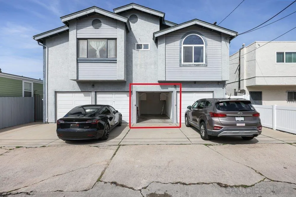1009 Essex St. Unit 6
