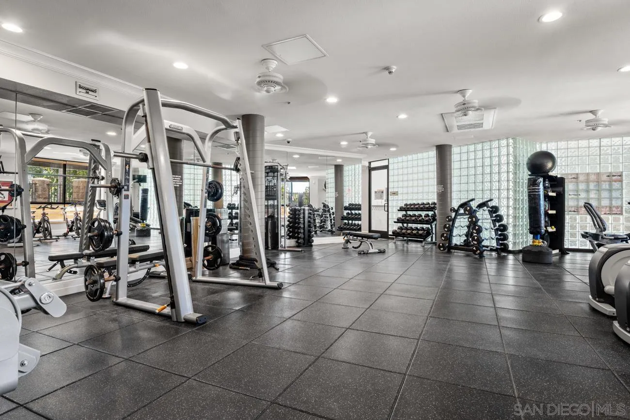 1400 Broadway Unit 1505