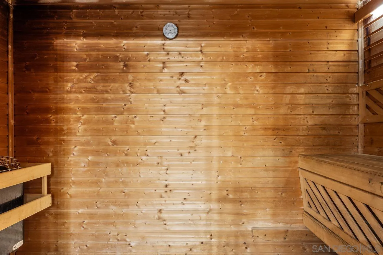 1400 Broadway Unit 1505