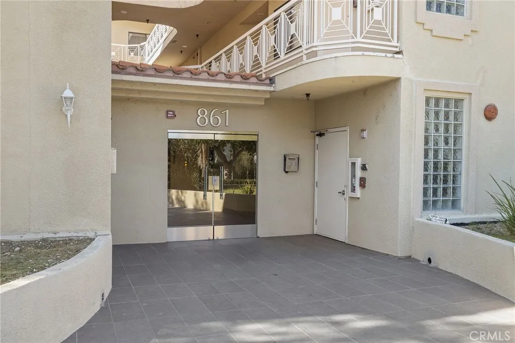 861 S Windsor Boulevard Unit 105