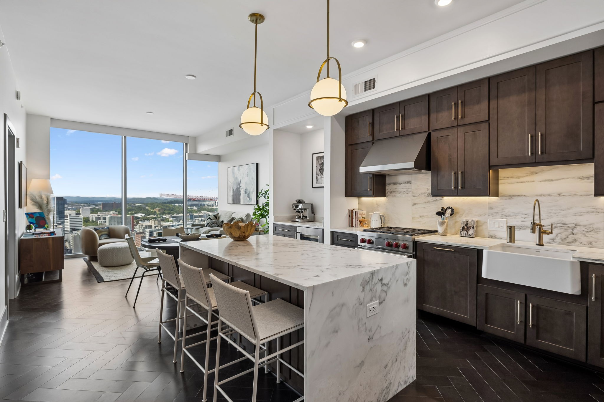 1616 West End Ave Unit: 2510