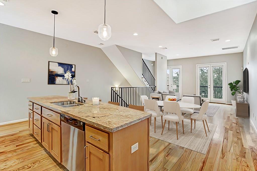 621 W 8th Street