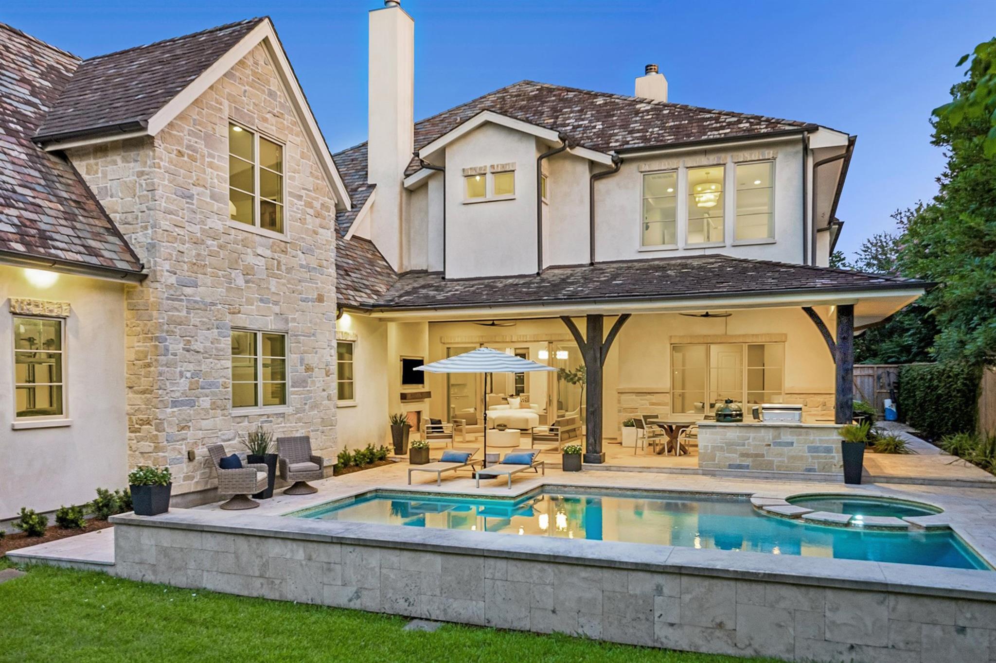 4400 Camellia Lane
