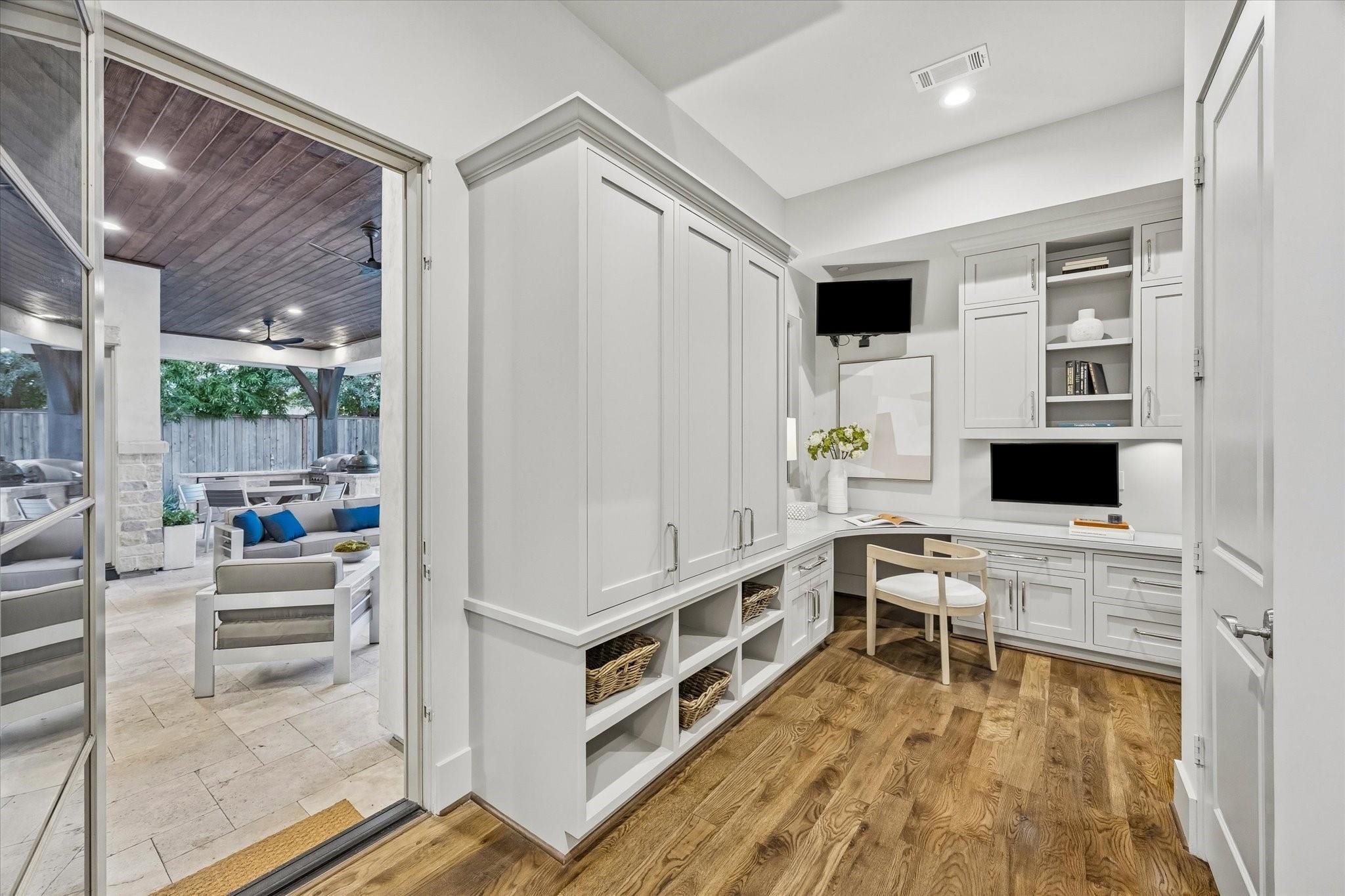 4400 Camellia Lane
