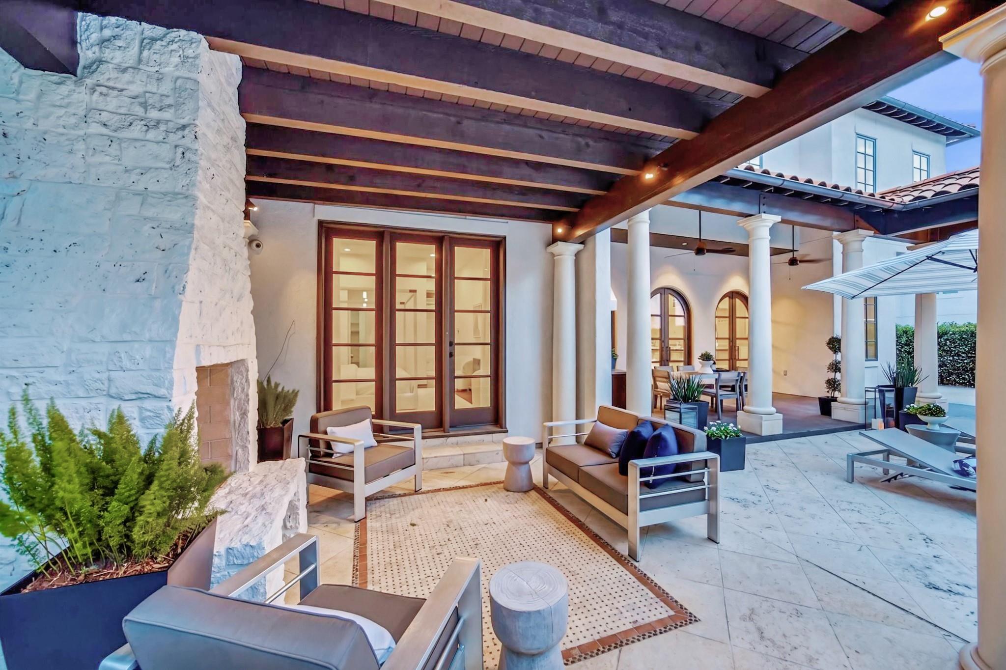 2330 Maroneal Street