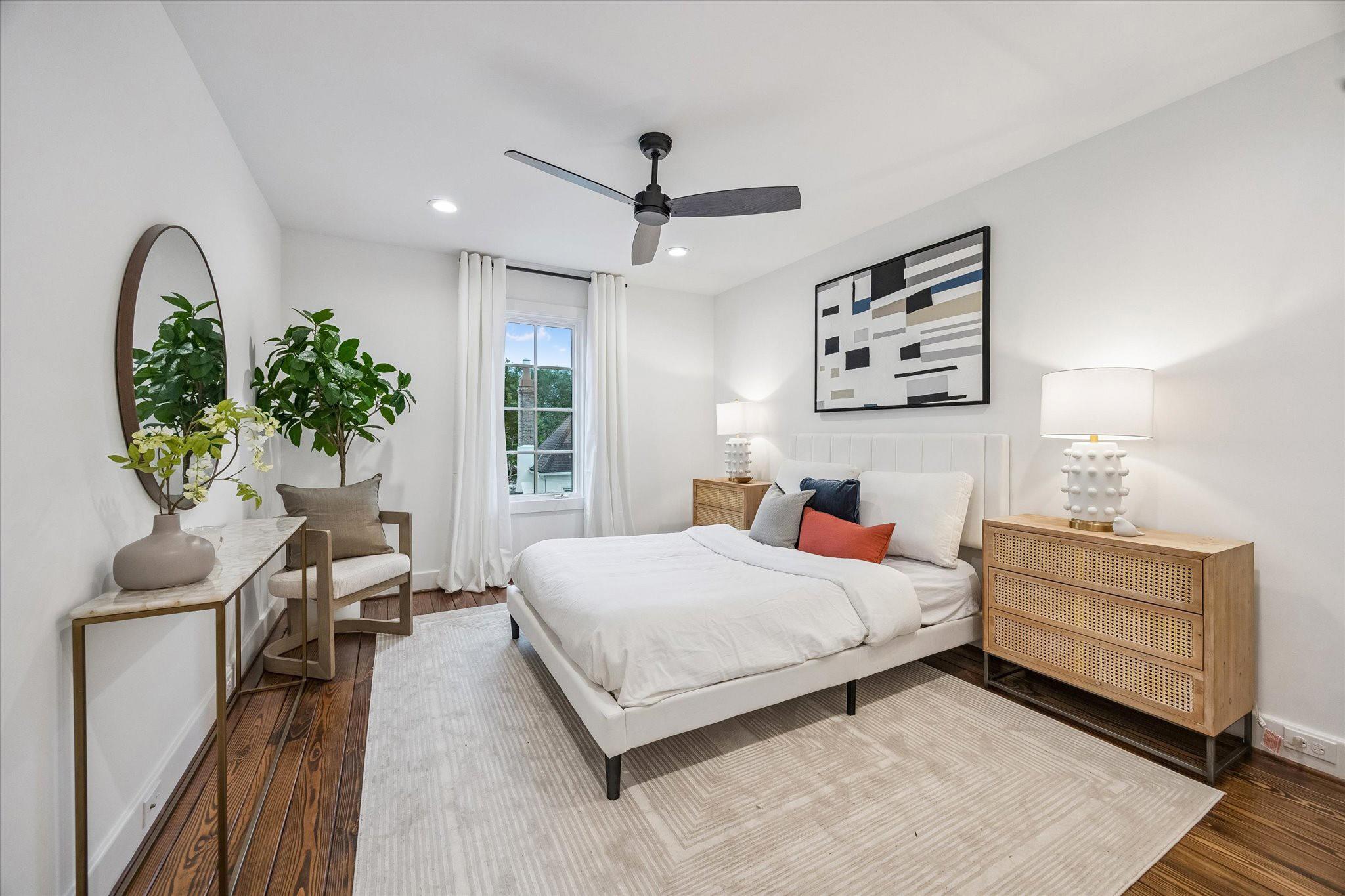 2330 Maroneal Street