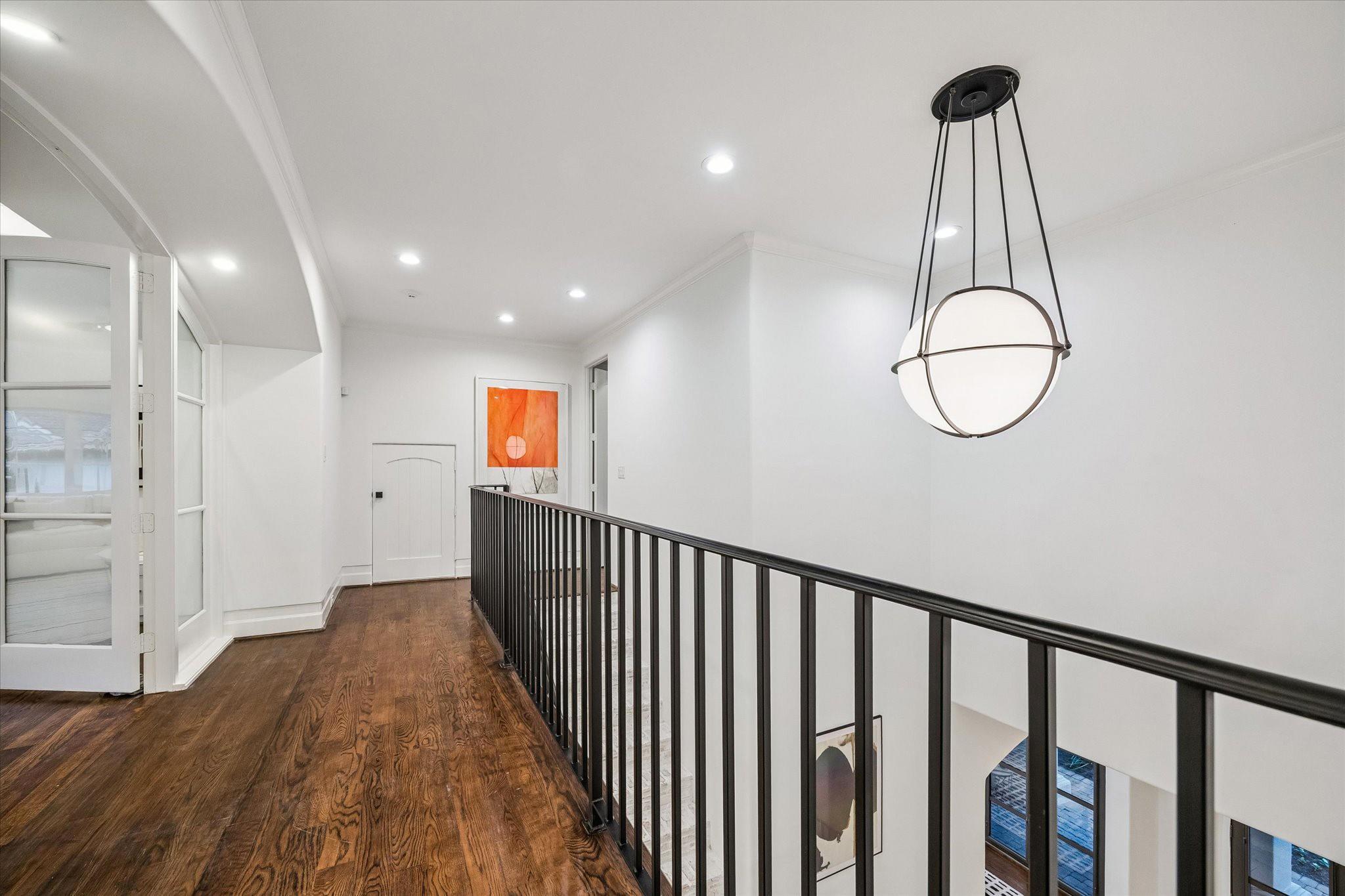 2330 Maroneal Street