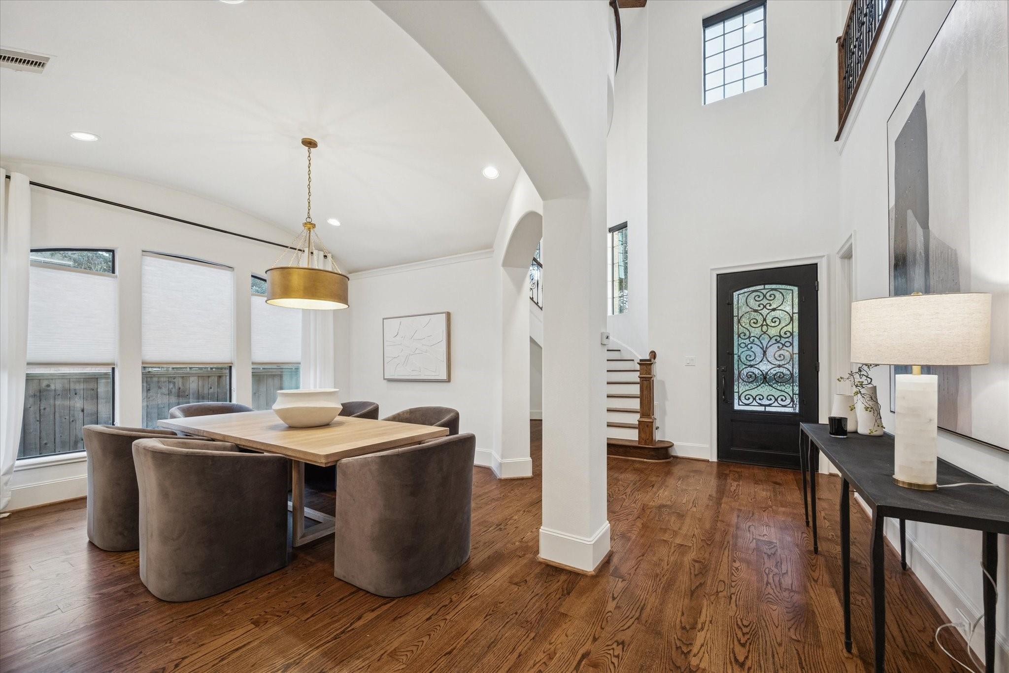 5314 Patrick Henry Street