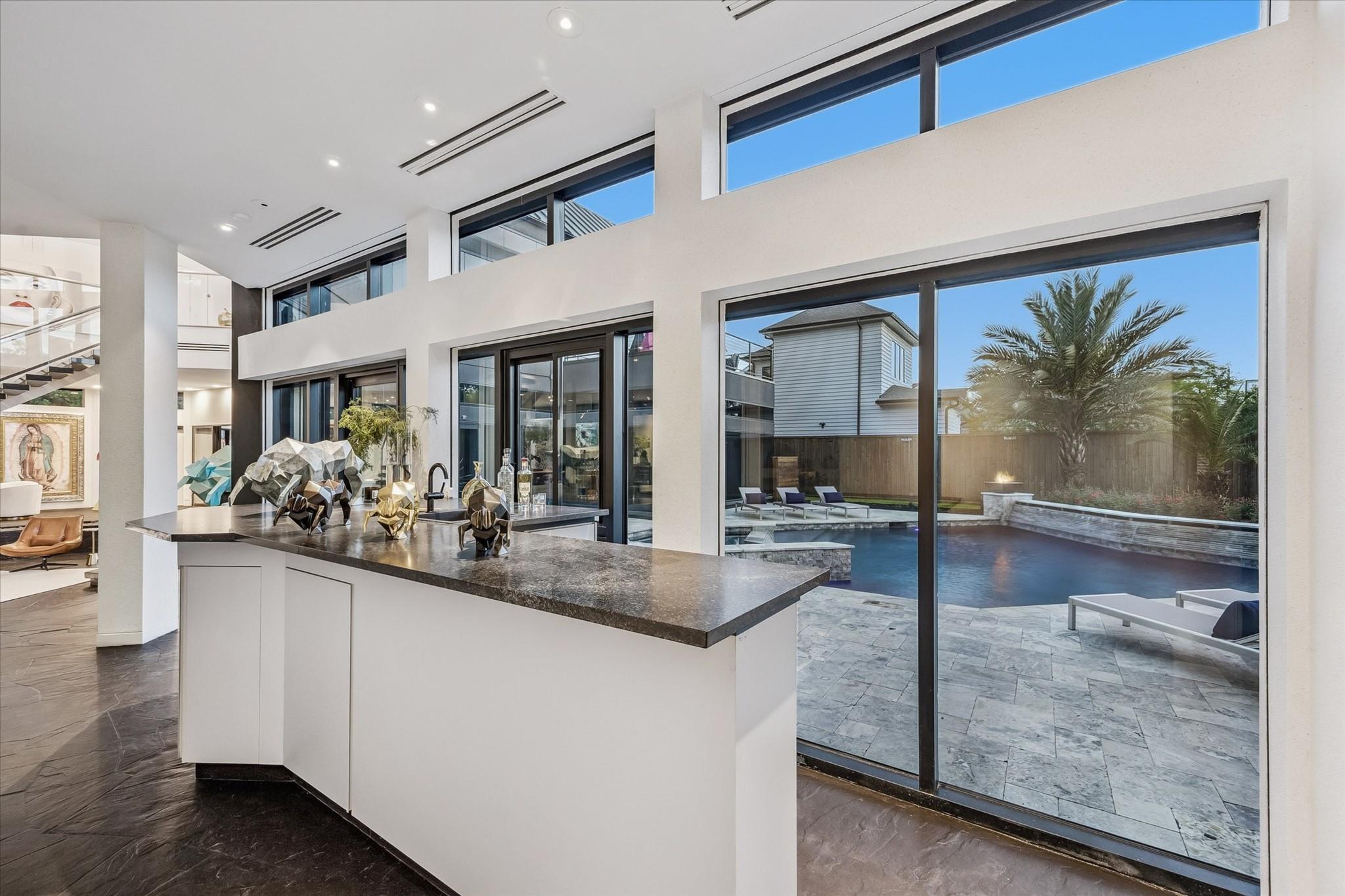 3201 University Boulevard