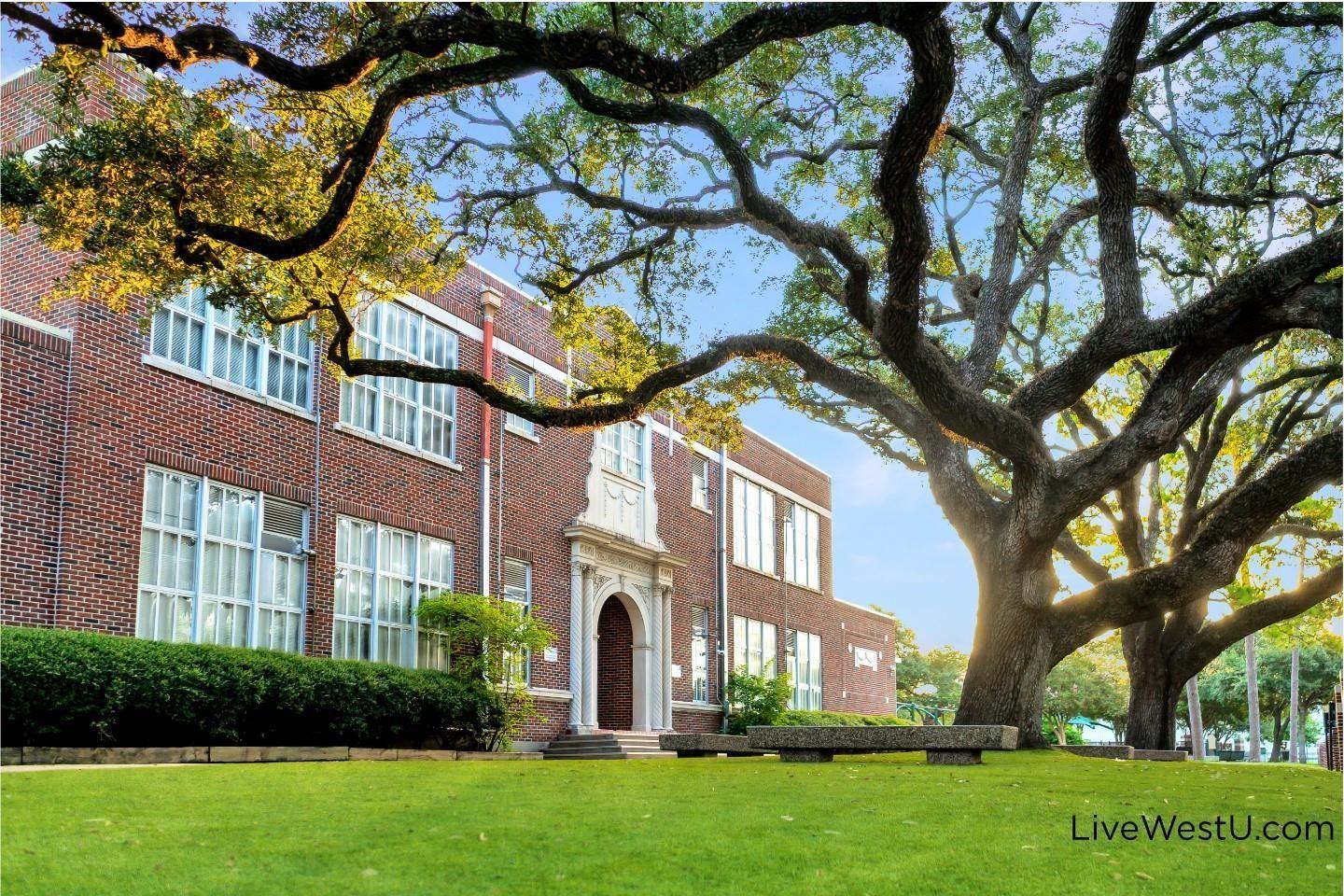 3747 Childress Street