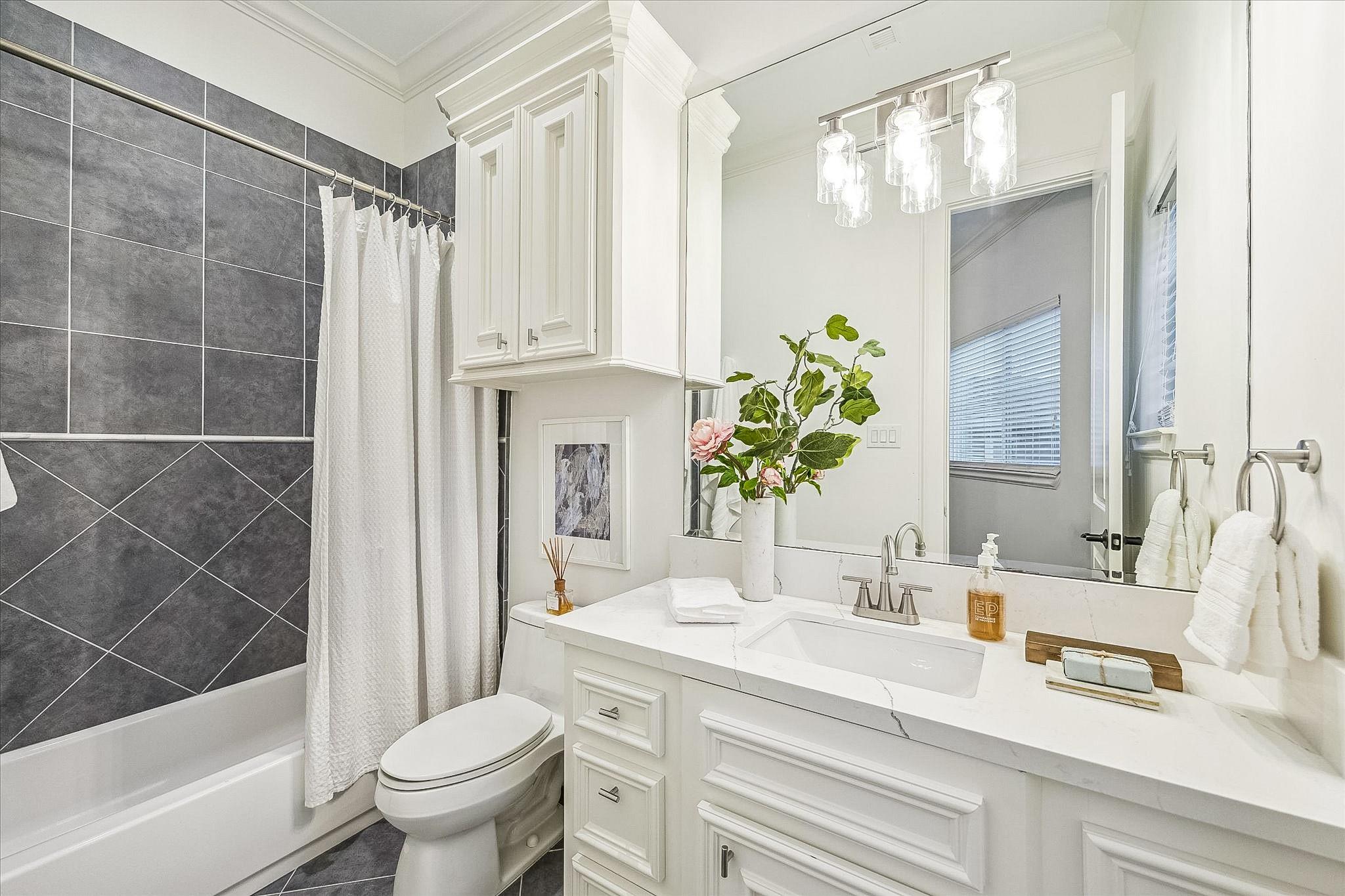 3917 Tennyson Street