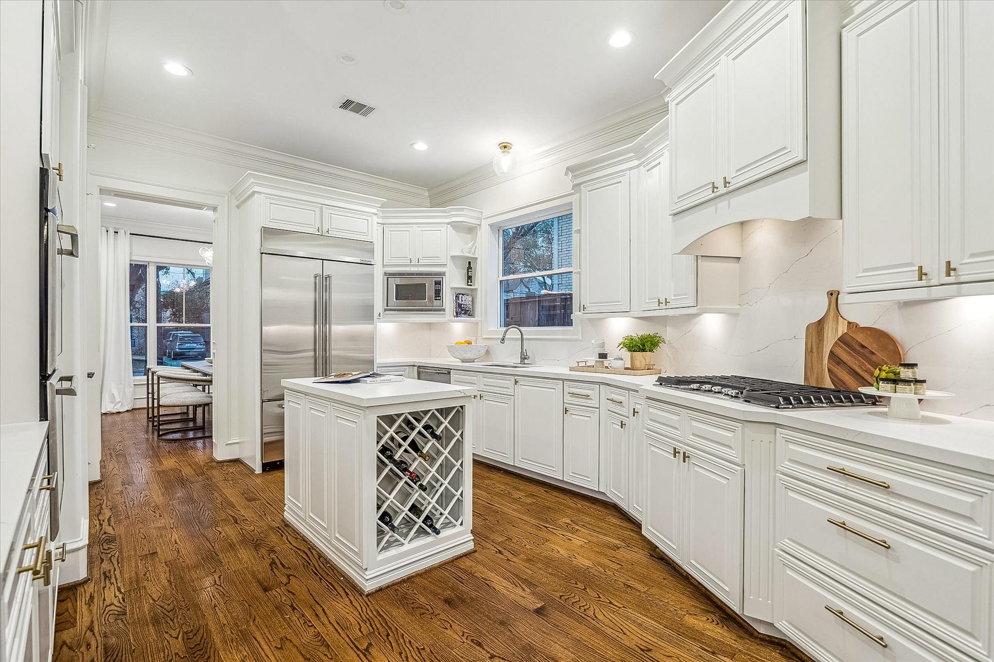 3917 Tennyson Street