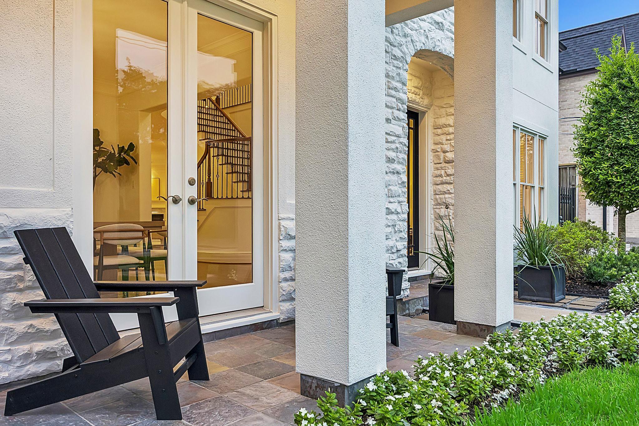 3925 Arnold Street