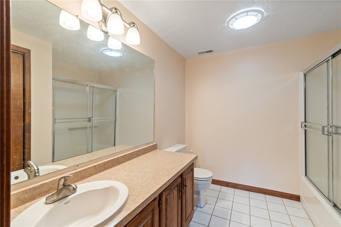 6 Golfside Circle East 6