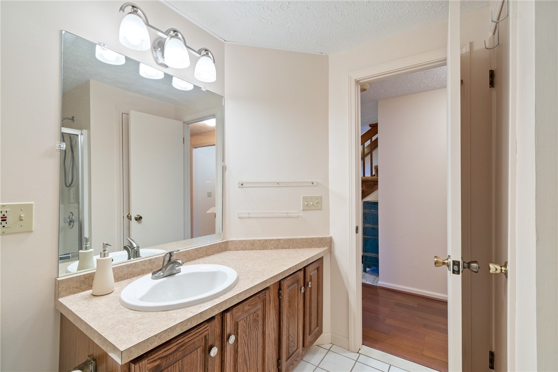 6 Golfside Circle East 6