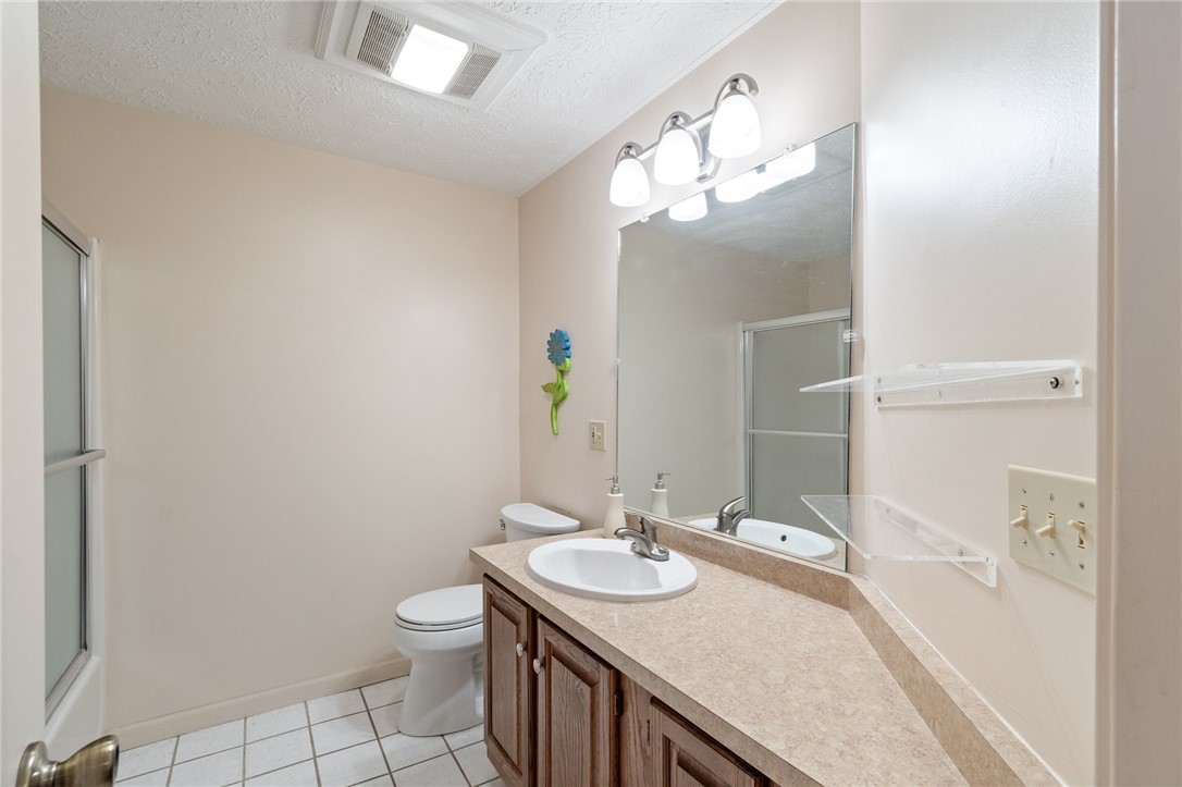 6 Golfside Circle East 6