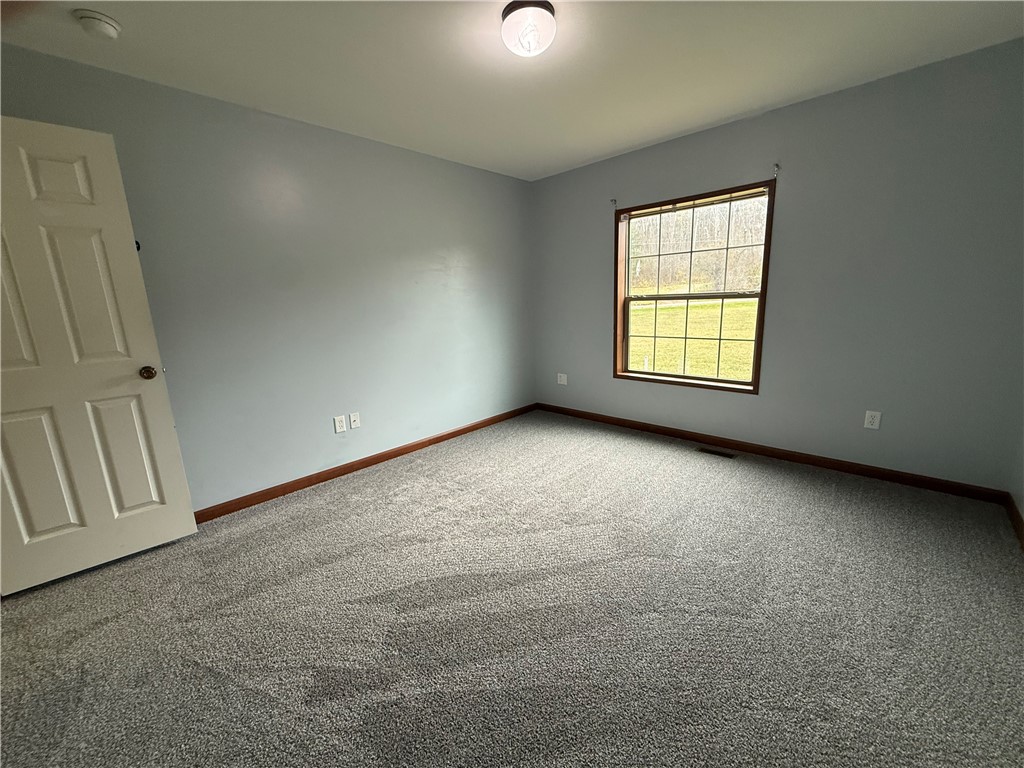 4895 Purdy Creek Road