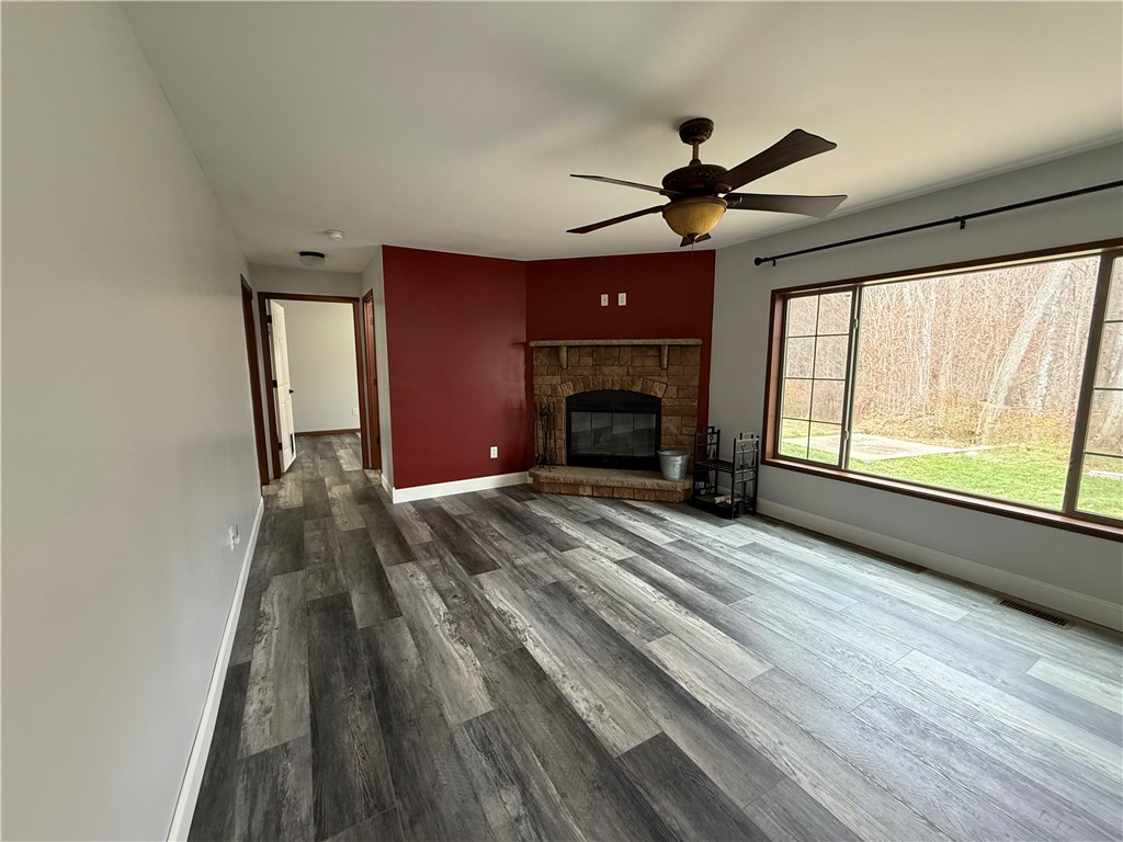 4895 Purdy Creek Road