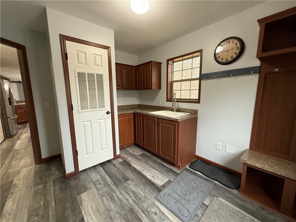 4895 Purdy Creek Road