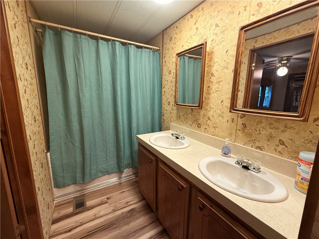 223 Crabapple Drive