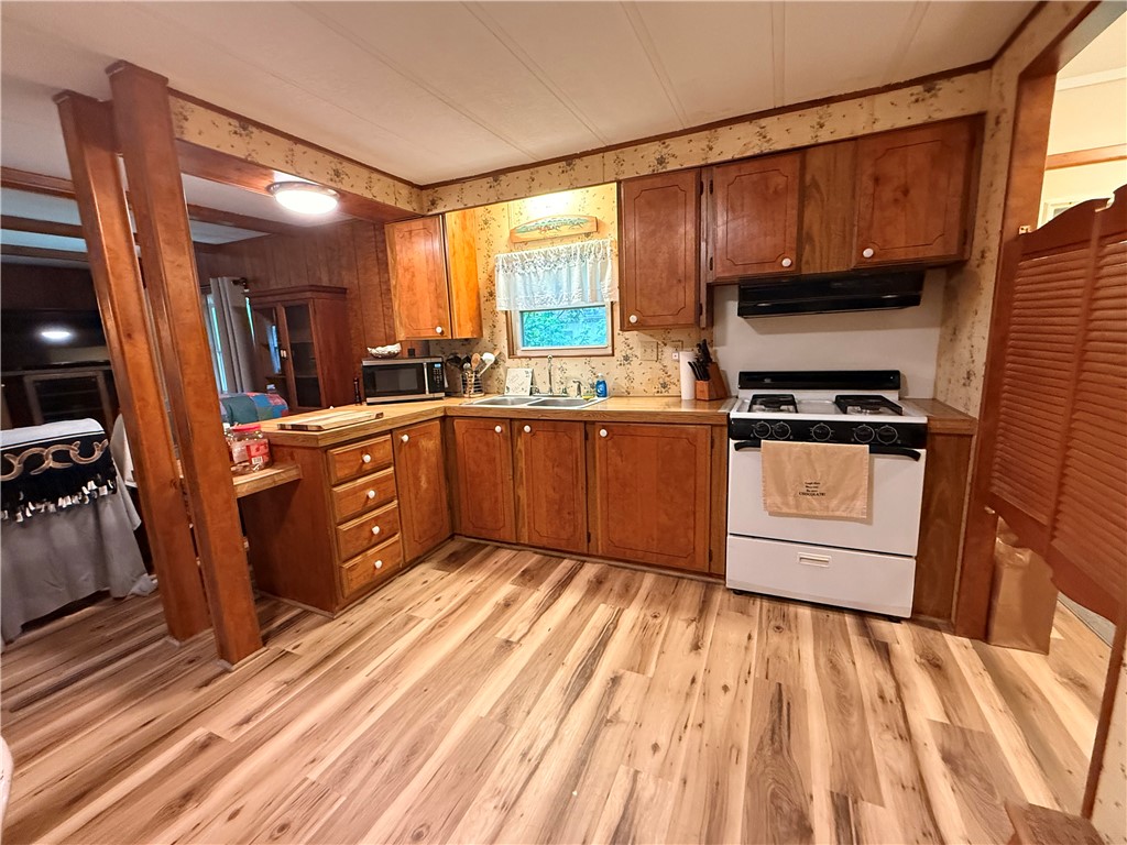 223 Crabapple Drive