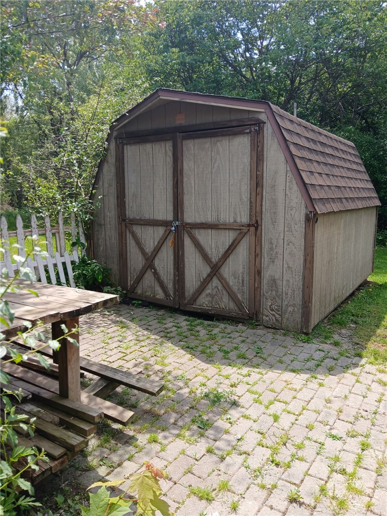 223 Crabapple Drive