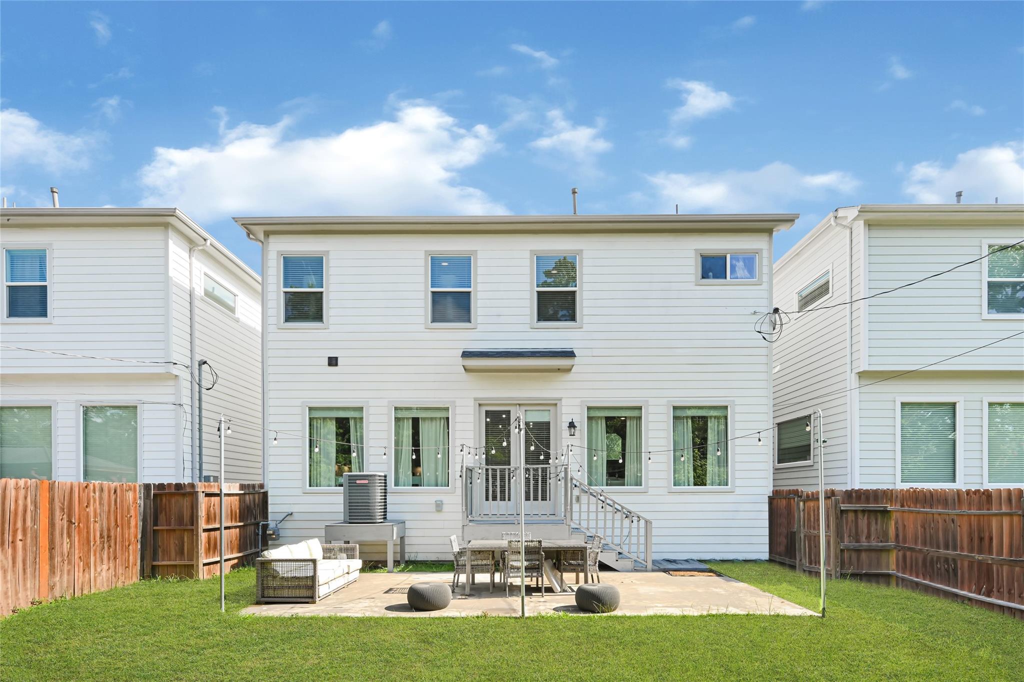 407 Yale Oaks Lane
