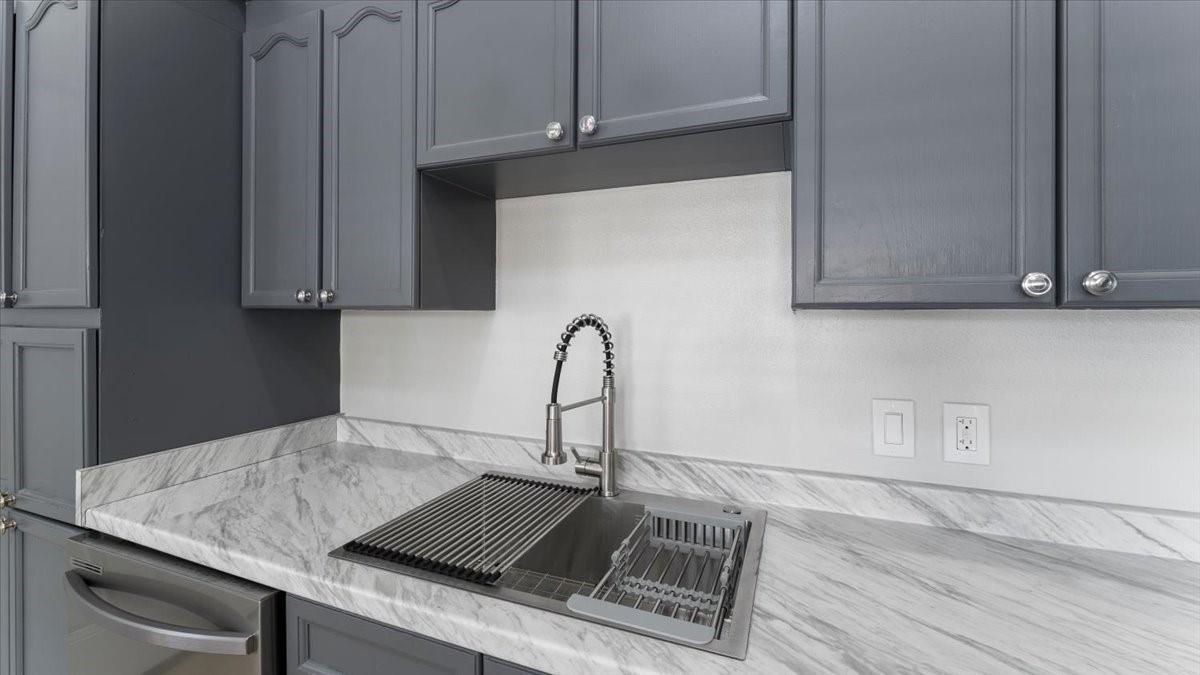 3123 Patience Avenue