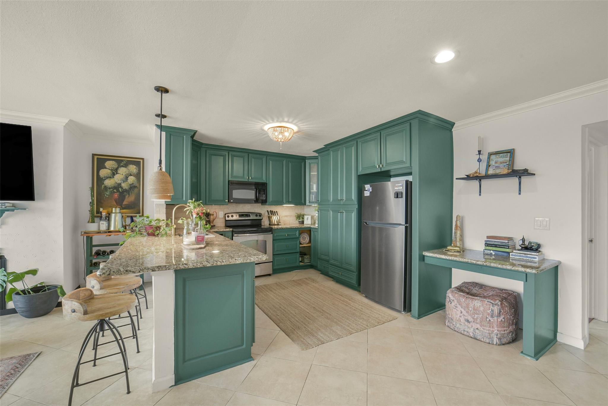 2333 Bering Drive # 322