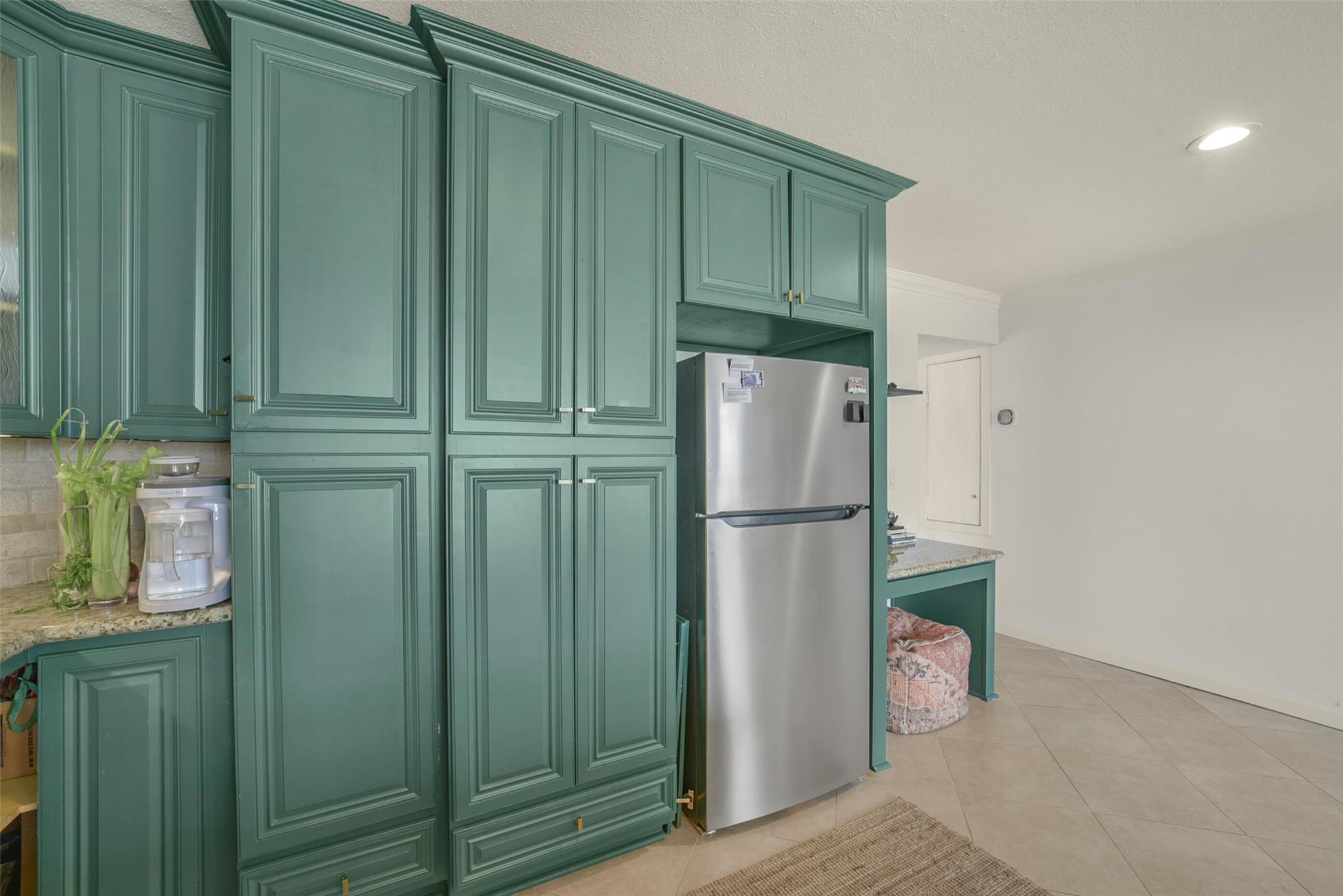 2333 Bering Drive # 322