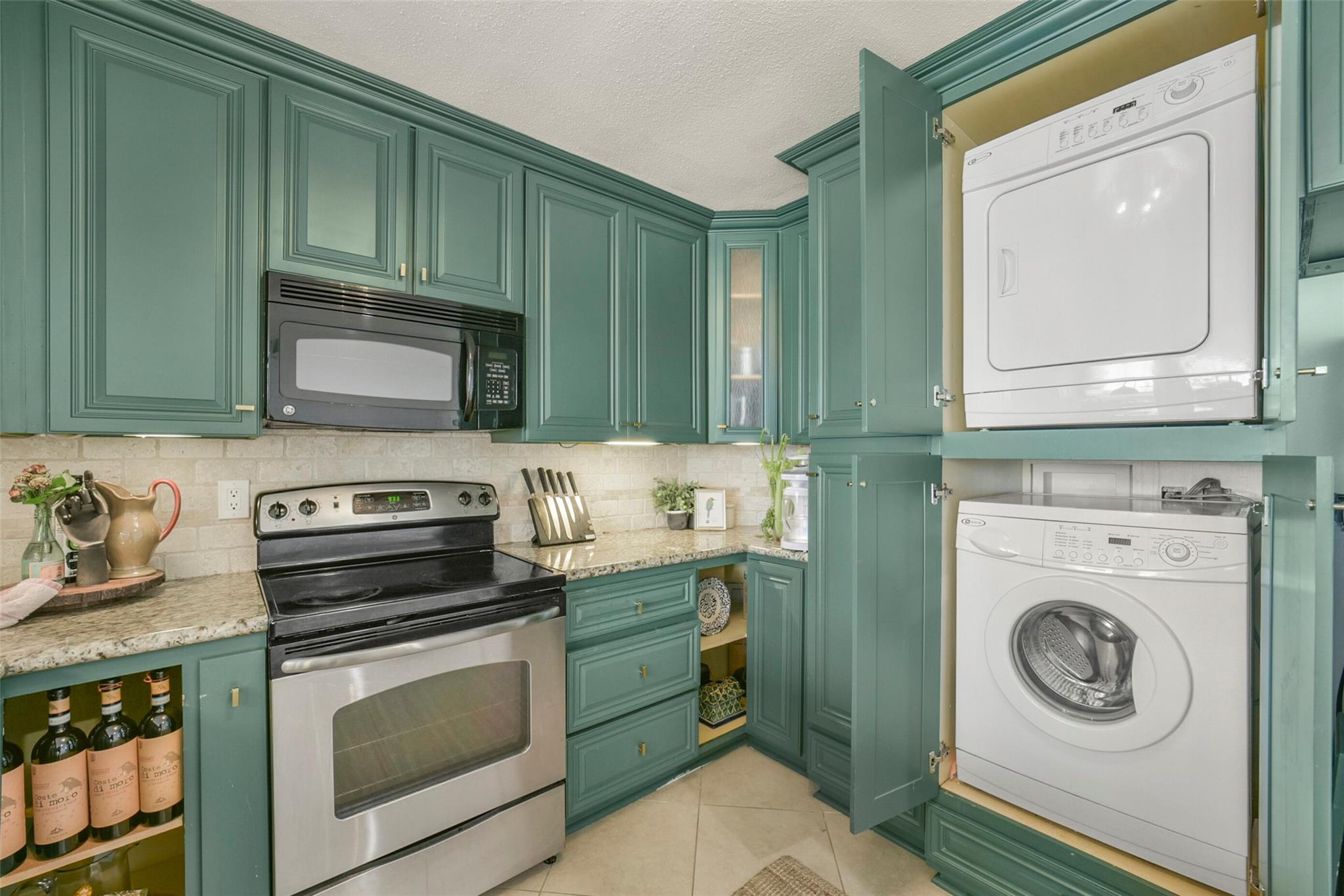 2333 Bering Drive # 322