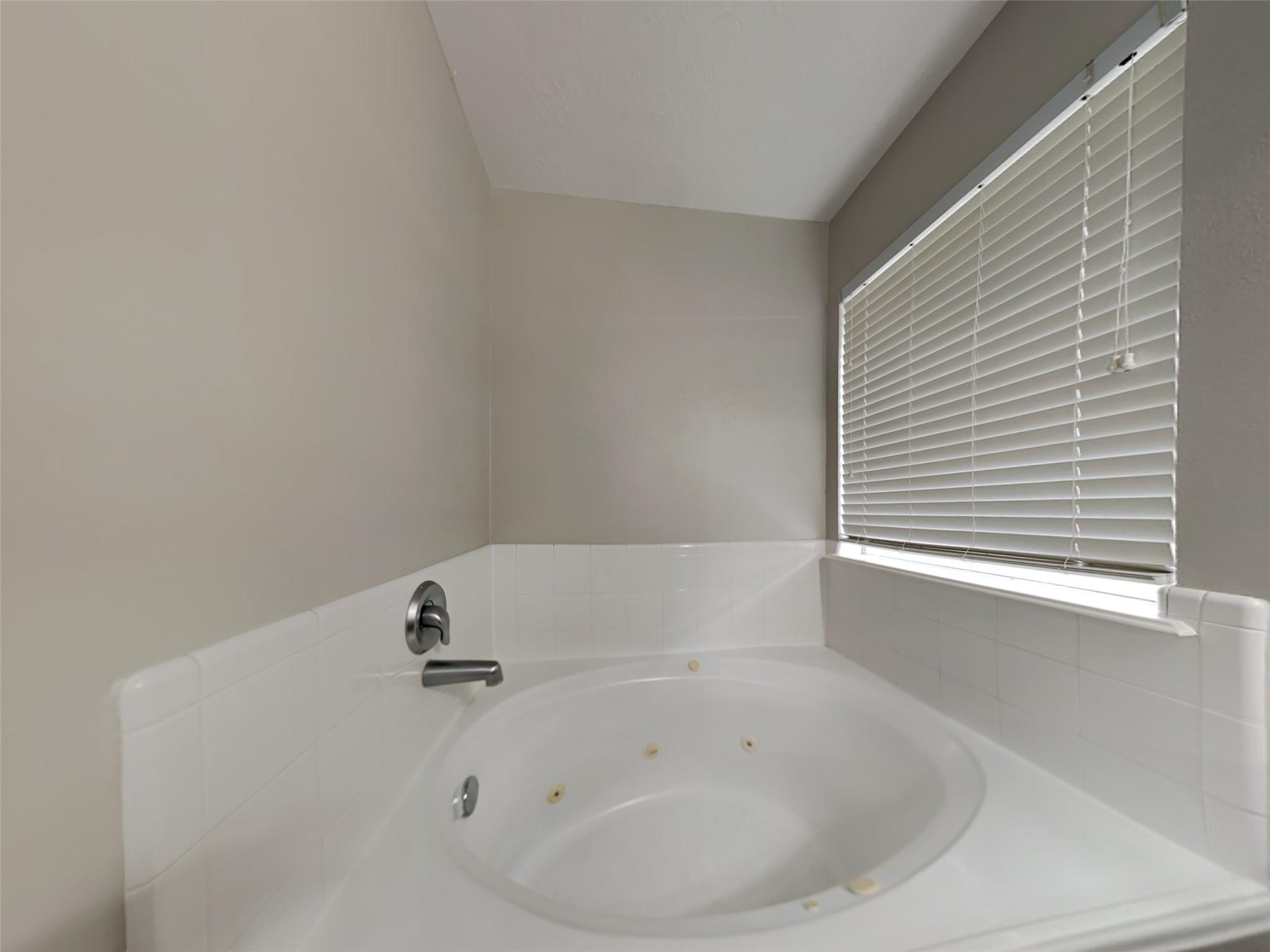 10807 Tobar Falls Circle