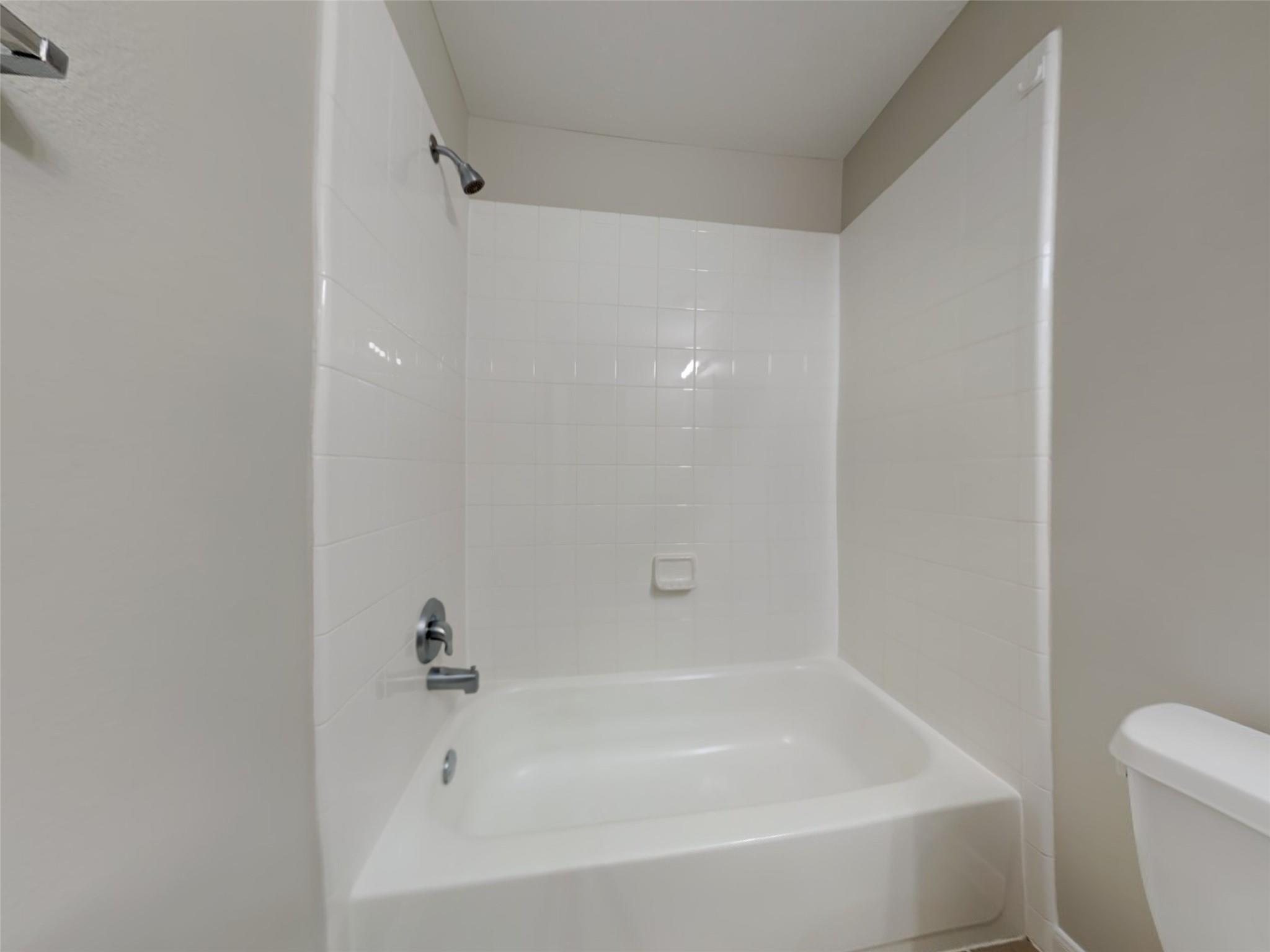 10807 Tobar Falls Circle