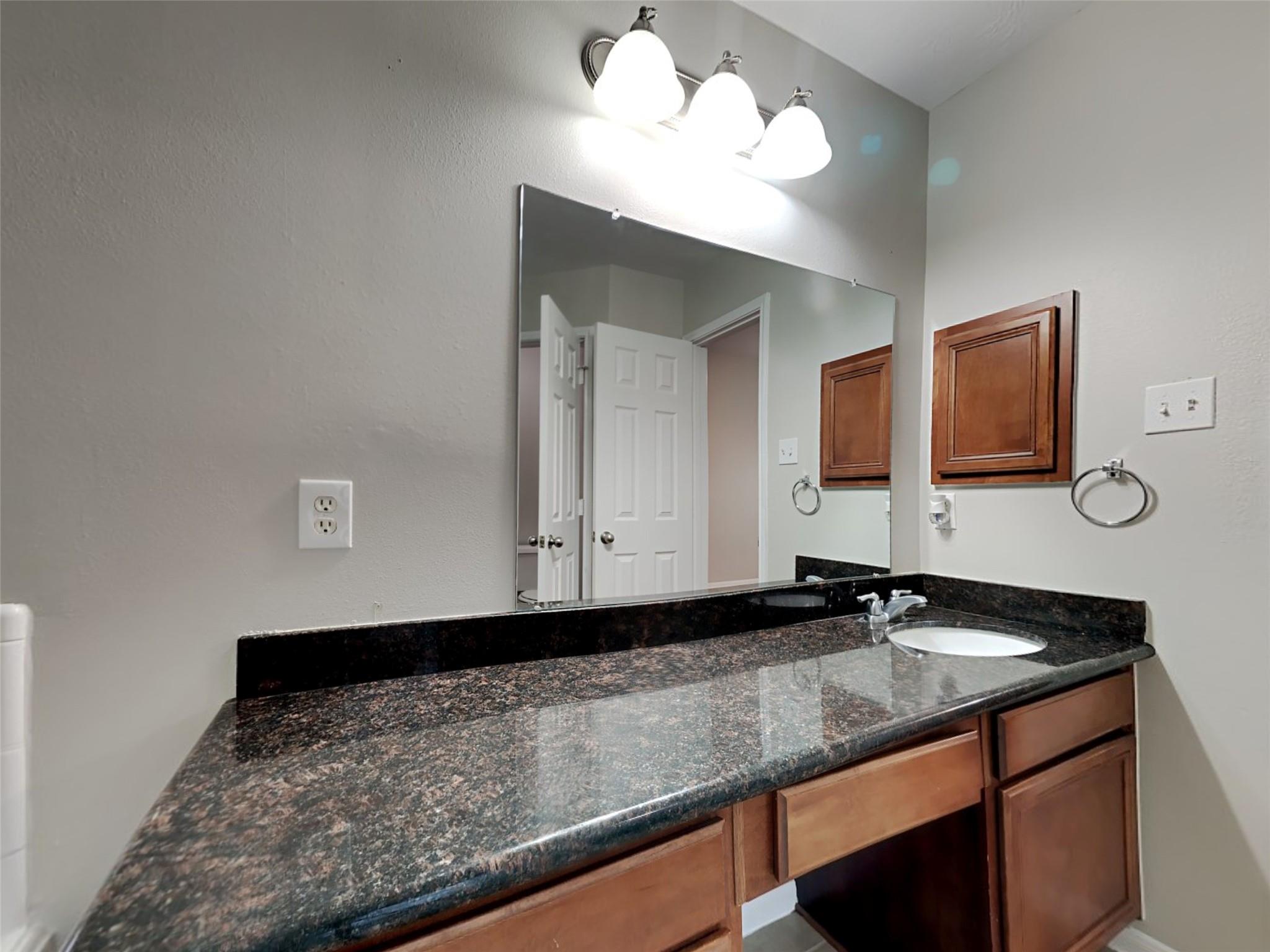 10807 Tobar Falls Circle