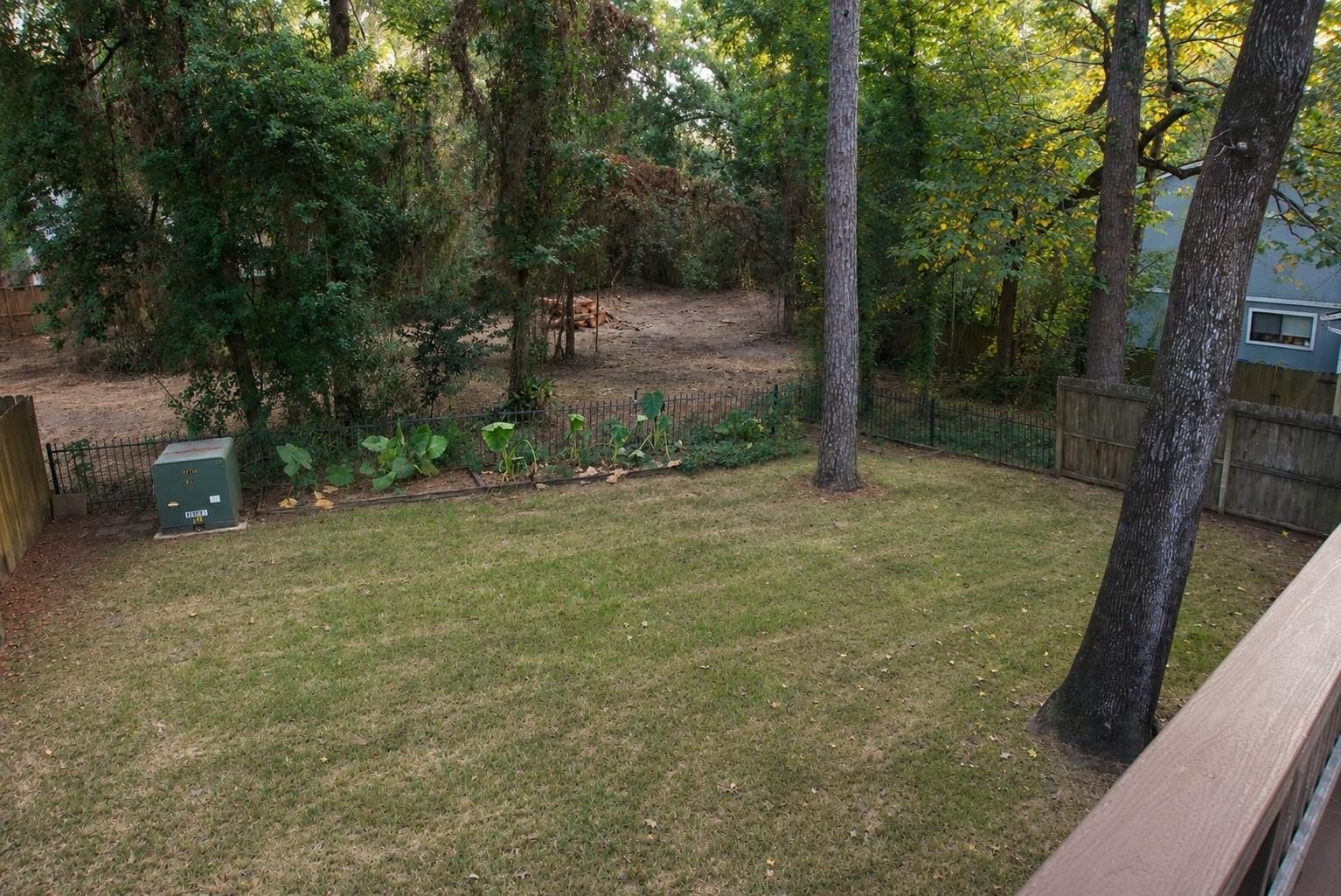 11 Hickory Oak Drive
